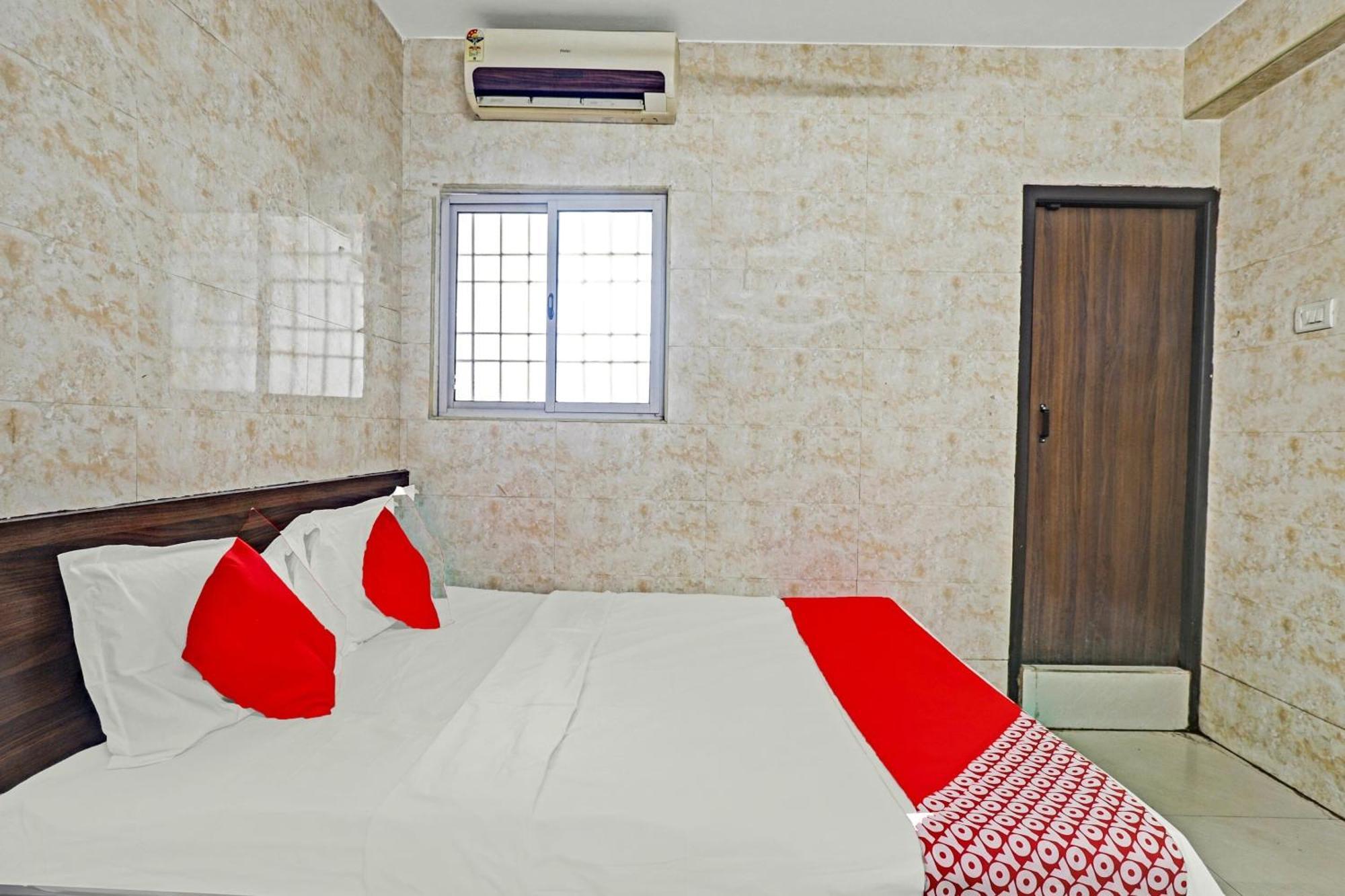 Hotel O Arunachala Guest House Madras Buitenkant foto